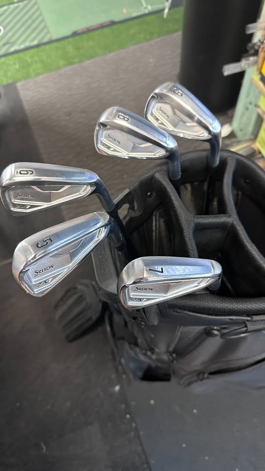 Srixon ZX7 Irons MKII 5-9 Nippon 950 GH NEO Shafts