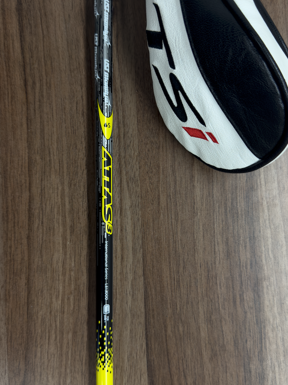 Titleist TSi2 5 Wood 18 Deg UST Attas 3 6s shaft